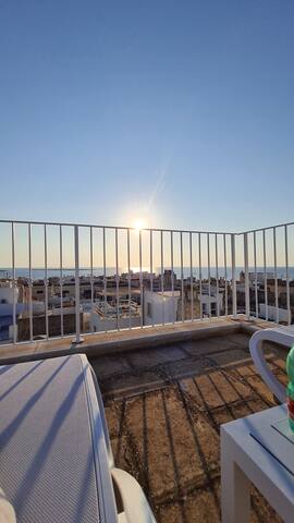 Appartamento con splendida terrazza panoramica gallery image 2