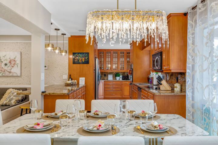 “MIA Lauderdale-by-the-Sea!” 5BD 2500Sqft gallery image 3