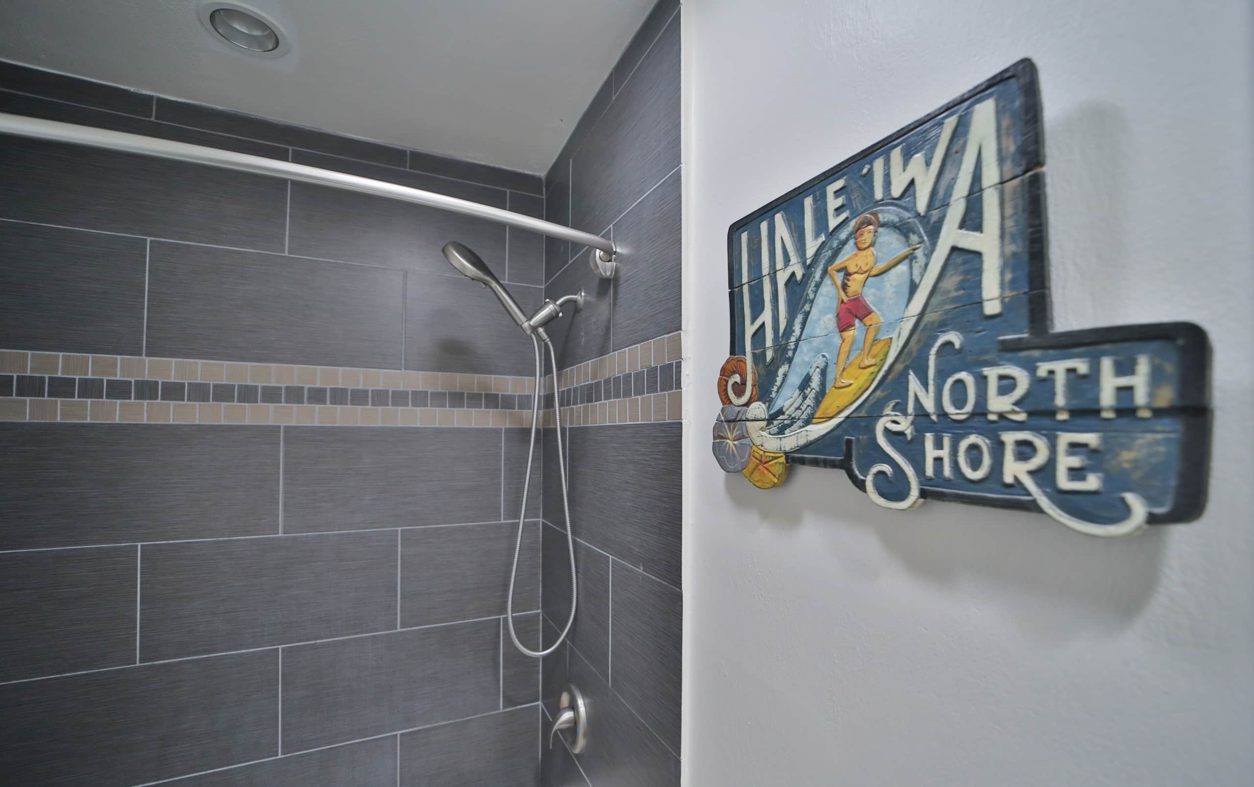 Condo in Kahuku · ★4.92 · 1 bedroom · 2 beds · 2 private baths - Image 8