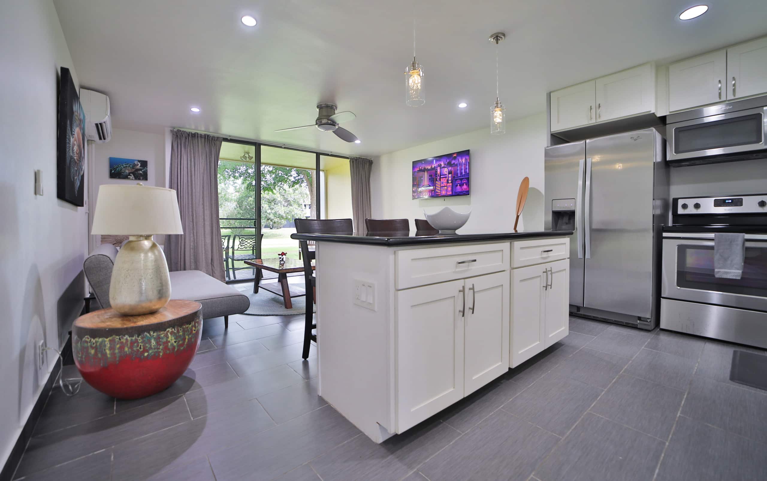 Condo in Kahuku · ★4.92 · 1 bedroom · 2 beds · 2 private baths - Image 3