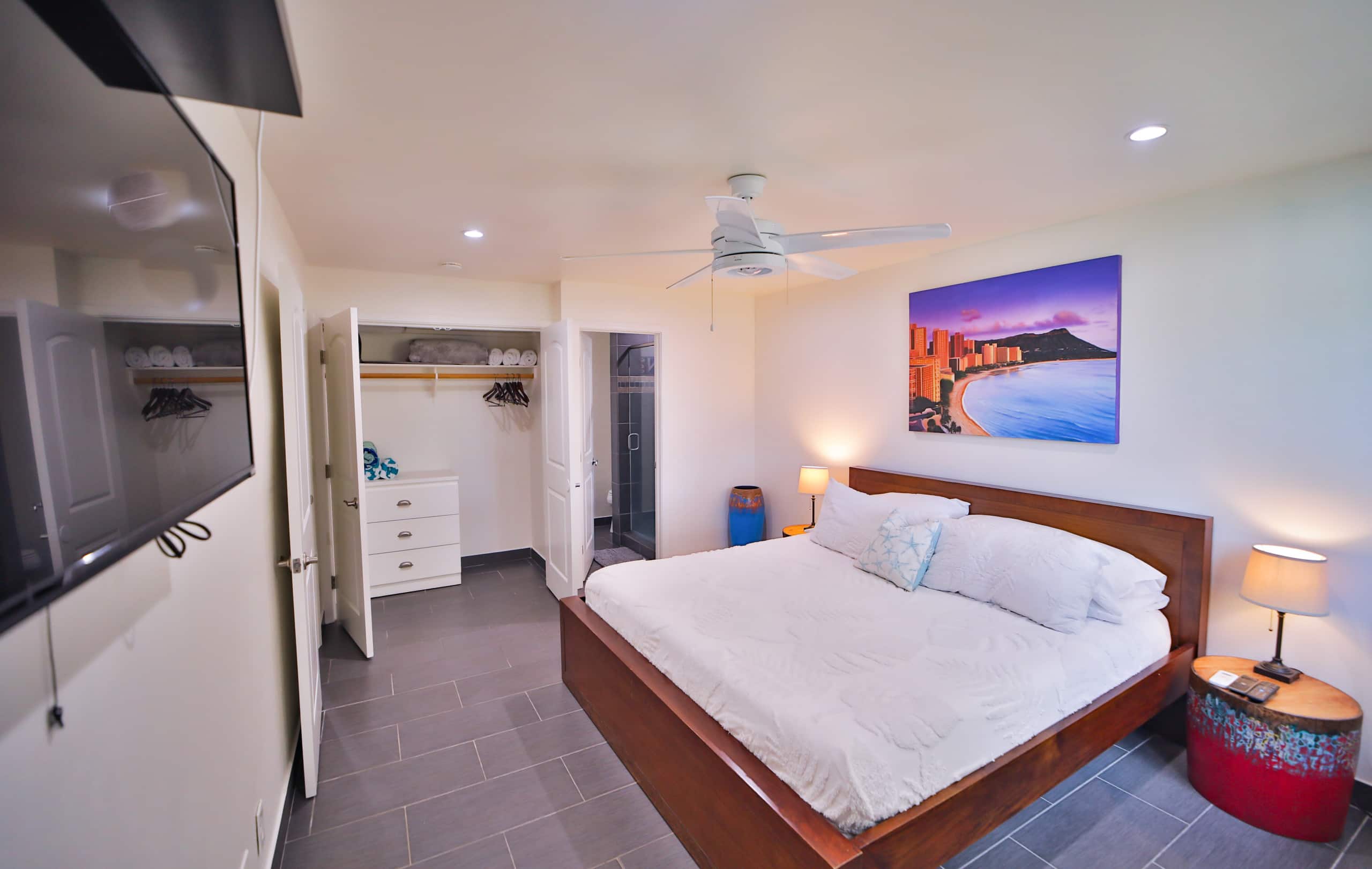 Condo in Kahuku · ★4.92 · 1 bedroom · 2 beds · 2 private baths - Image 1