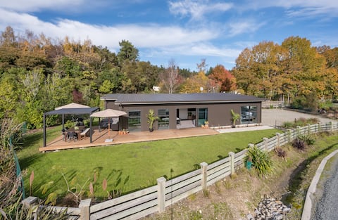 Kaiteriteri - Contemporary Holiday Home
