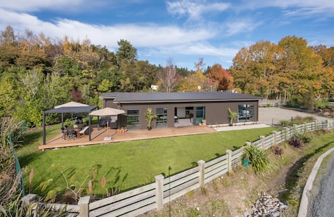 Kaiteriteri - Contemporary Holiday Home