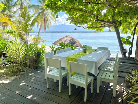 Beach Front/Tropical Huts. WhiteSand. Surfspot