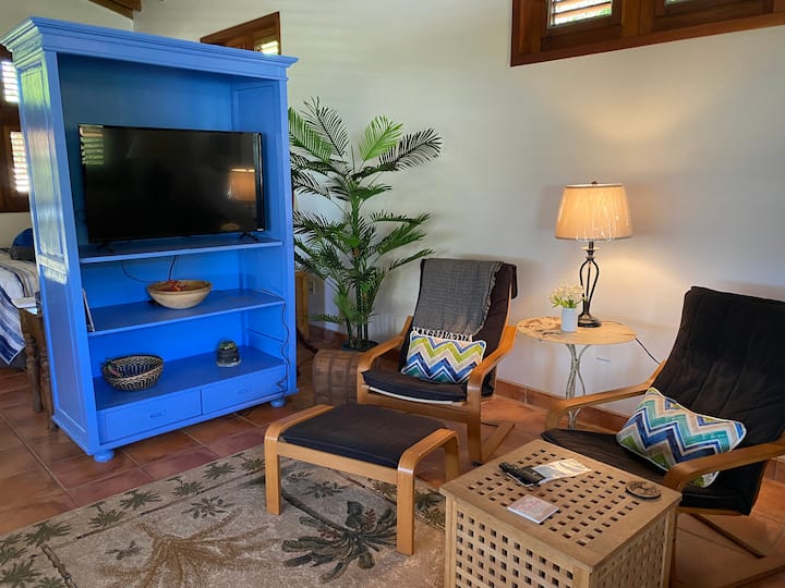 Sol~azul Cozy Studio Cottage W/ Pool & Ocean View - Cruz Bay