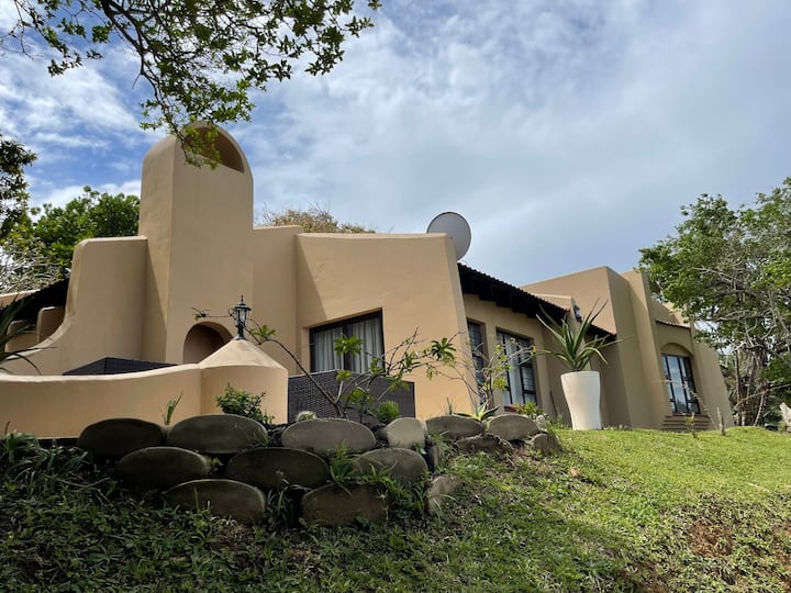 Shelly Beach Vacation Rentals & Homes Shelly Beach, Margate, South