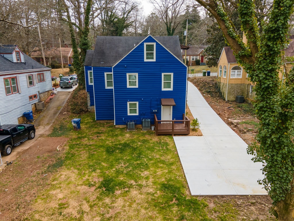 Top Airbnb: "Braves Cave" 4TV's mins from Dwntwn &Airprt in Cascade Avenue/Road