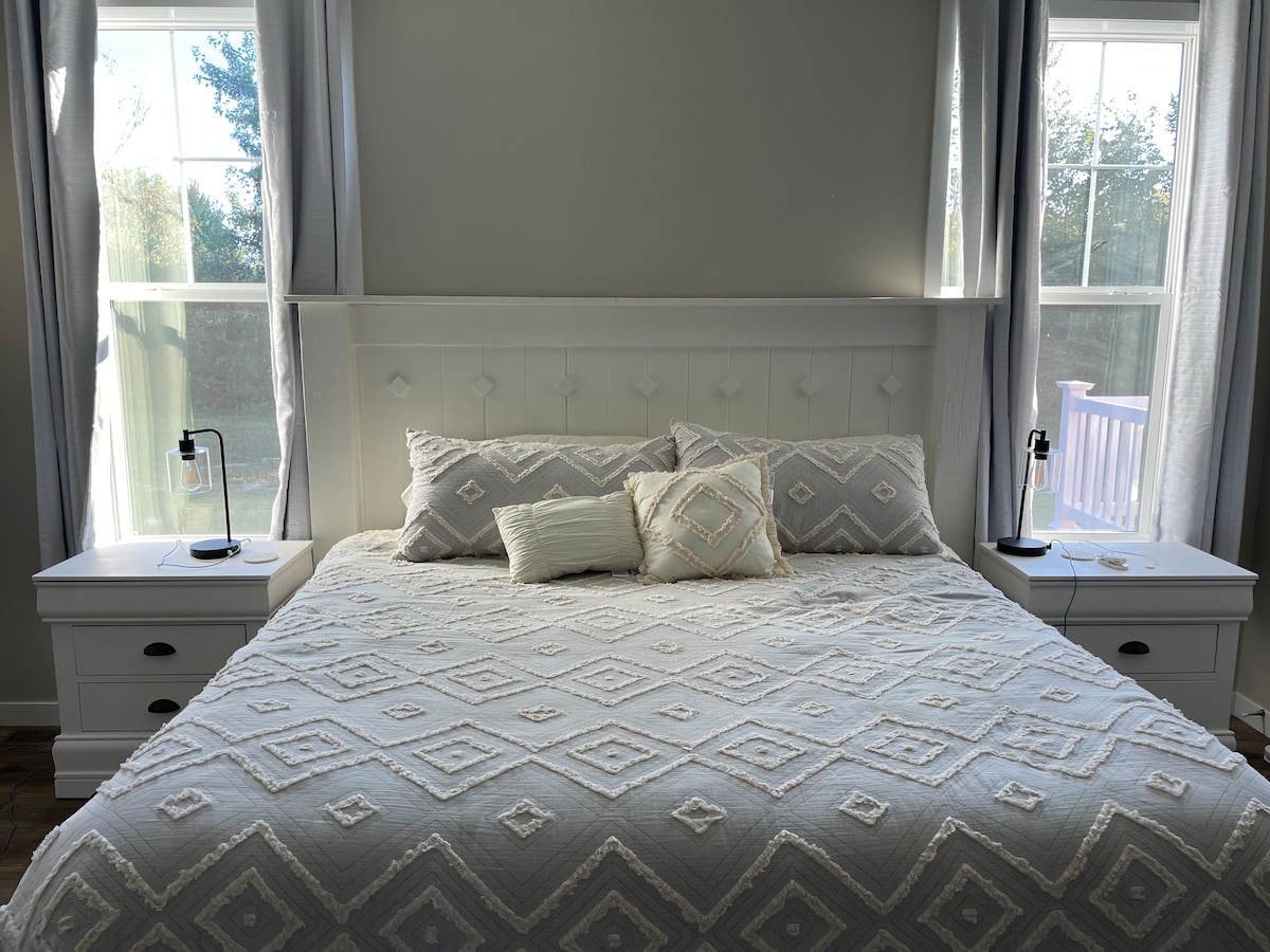 غرفة النوم الرئيسية