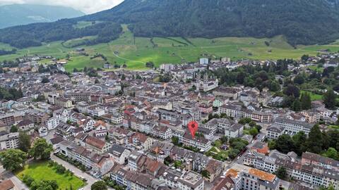 Cosy Studio Apartment in the ❤ of Glarus