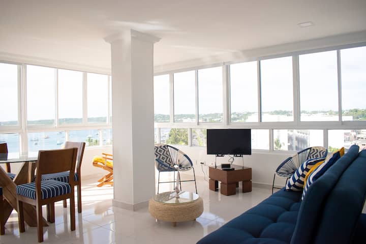 Precioso Apartamento Con Vista A La Bahía - San Andrés