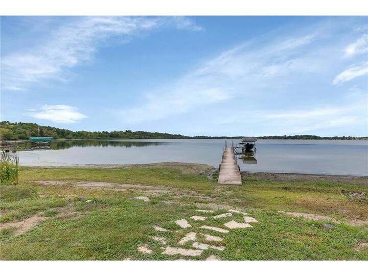 West Lake Sylvia Vacation Rentals & Homes Minnesota, United States Airbnb