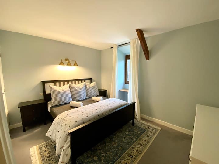 Dhoma e gjumit/Chambre 1