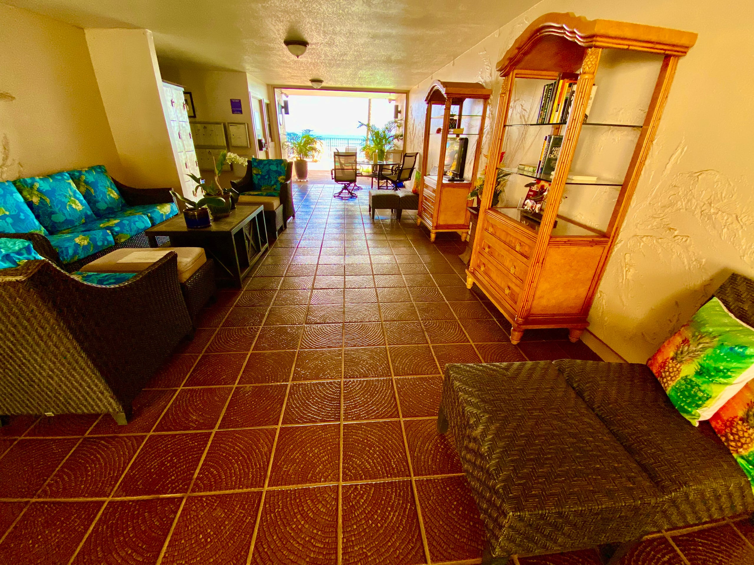 Condo in Wailuku · ★4.94 · 2 bedrooms · 3 beds · 2 baths - Image 350