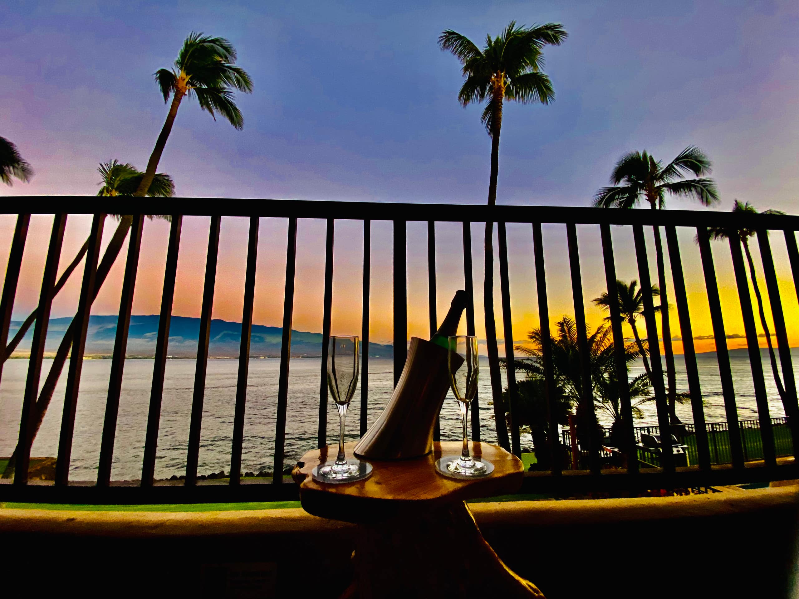 Condo in Wailuku · ★4.94 · 2 bedrooms · 3 beds · 2 baths - Image 1