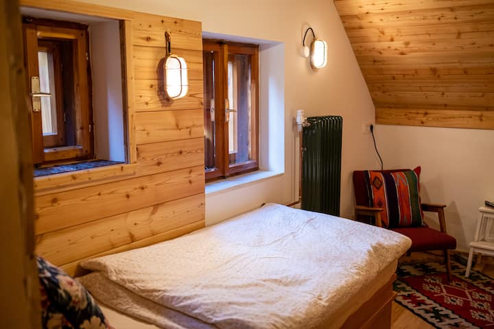 غرفة النوم 2