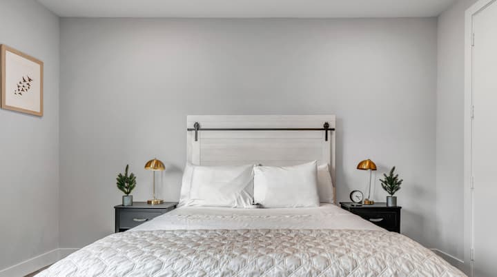 Dhomë gjumi 3 krevat dopio "queen"