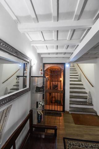 Castel Sant’Angelo APT. FLAVIO- Exclusive & Luxury gallery image 3