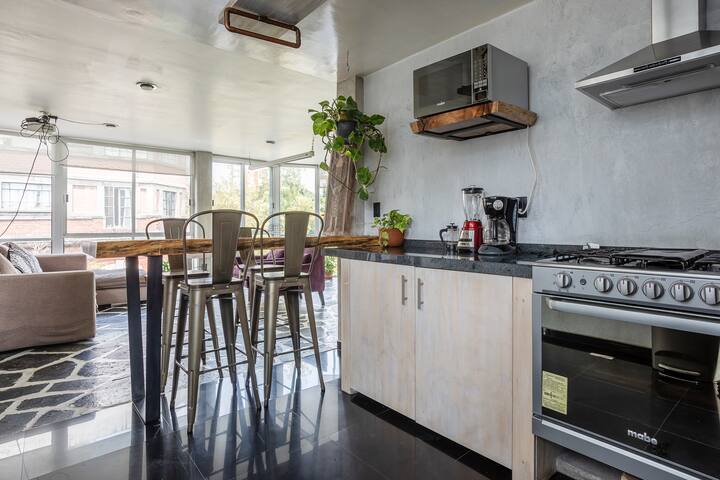 Enchanted 3 Apts Building | 9Br gallery image 4