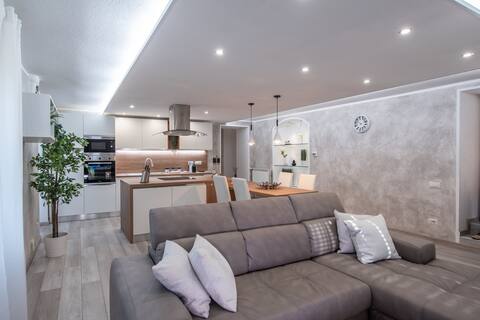 Apartment with beautiful views of the mountains