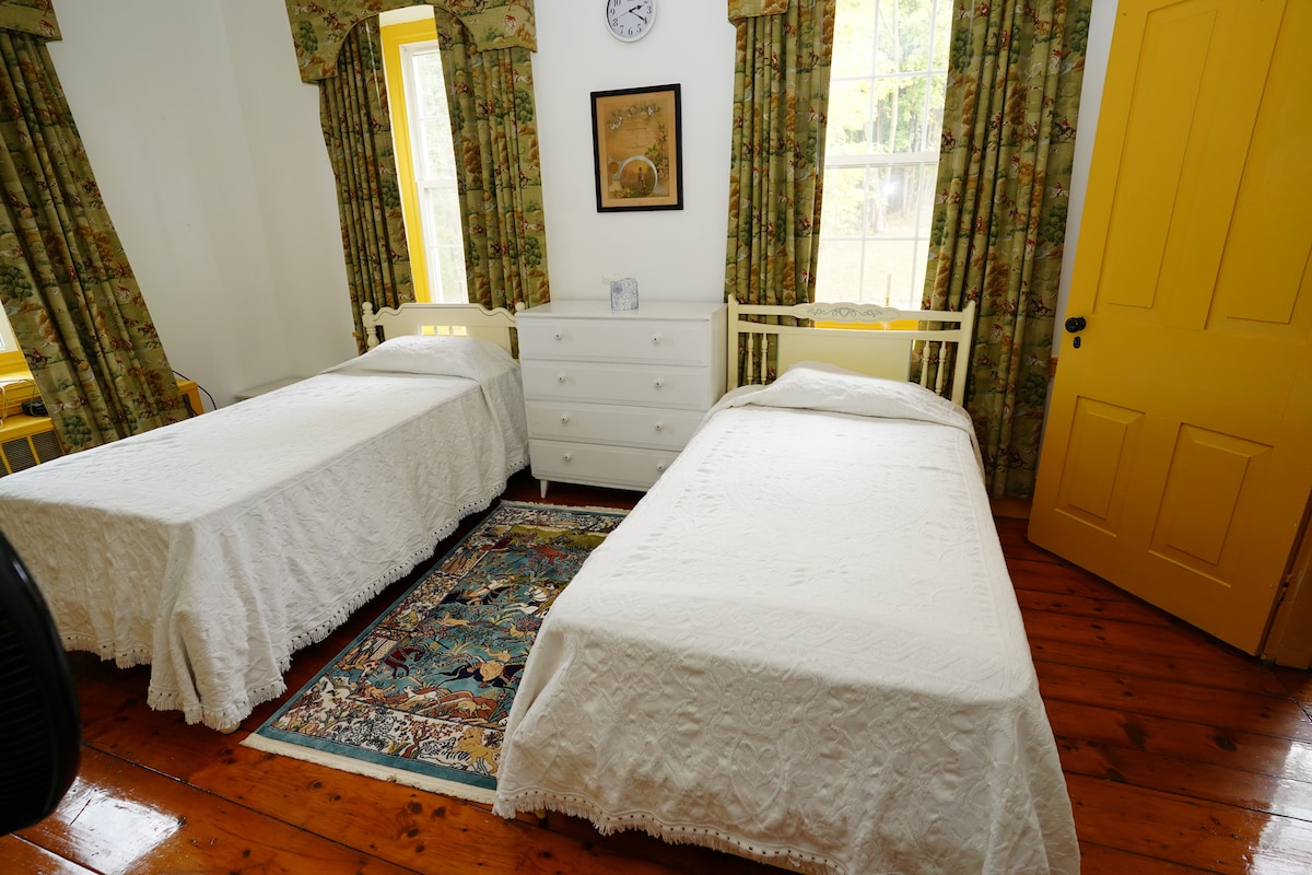 Საძინებელი 3. მეორე სართული