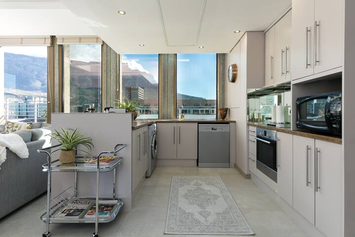 #1203 Cartwright – Sophisticated Elegance gallery image 5