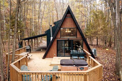 Dreamtime - Modern A-Frame Cabin w/ Hot tub
