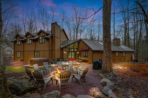 Renovated! 5br / 2Mbr Suites, Theater Rm, Lk Naomi