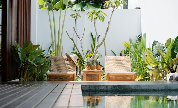 Villa Avalon- 3br Earthly paradise right in Kuta!