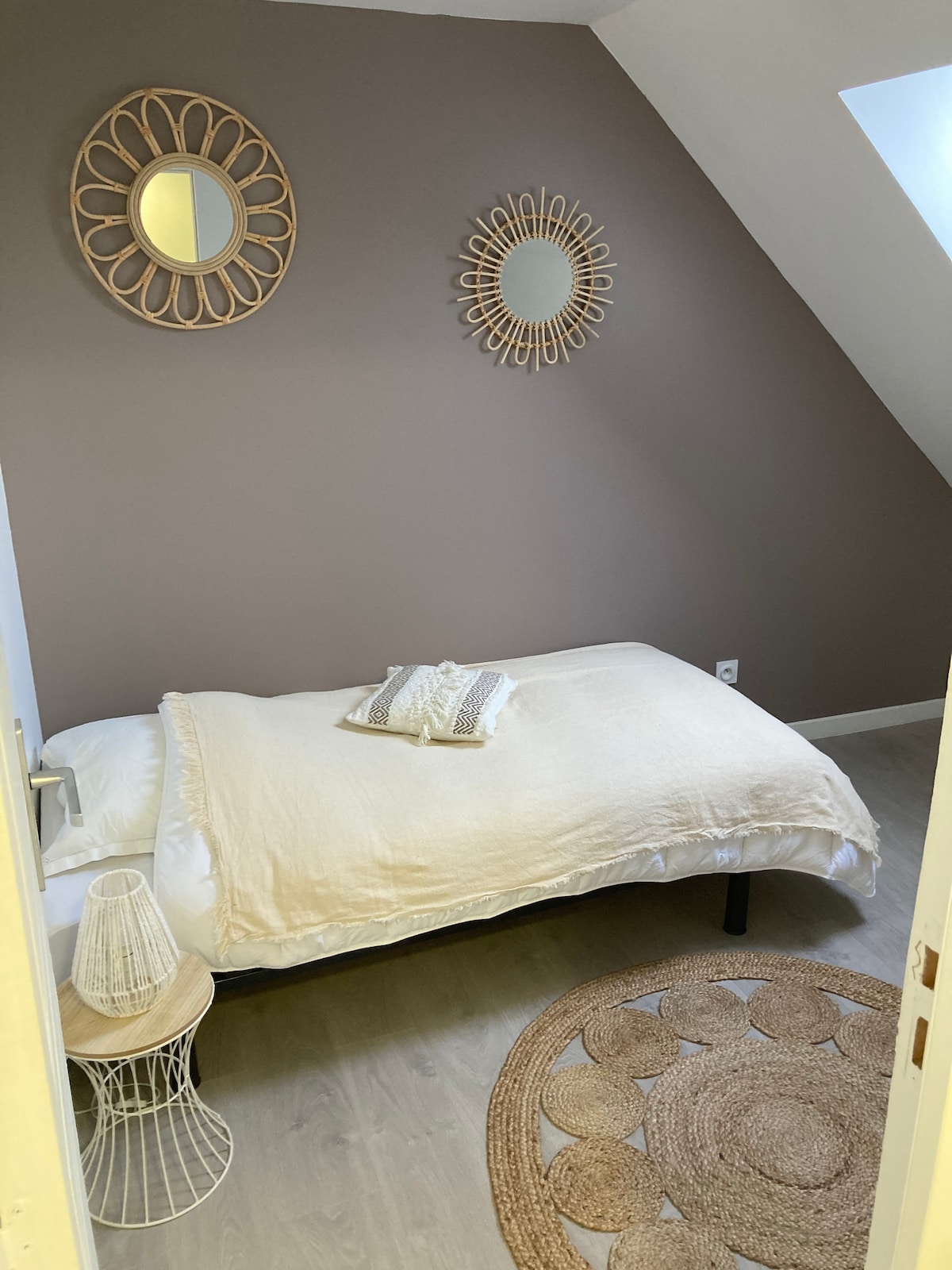 საძინებელი 2