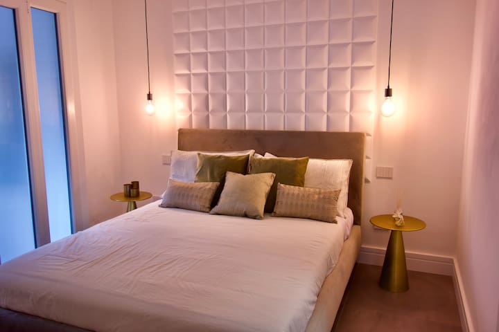 A26 – Premium apartment in Naples