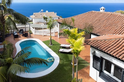 Home2Book Design Asian Sabina, Heated Pool & View