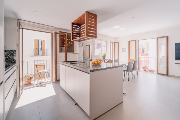 Eva Recommends managed Airbnb listing 1