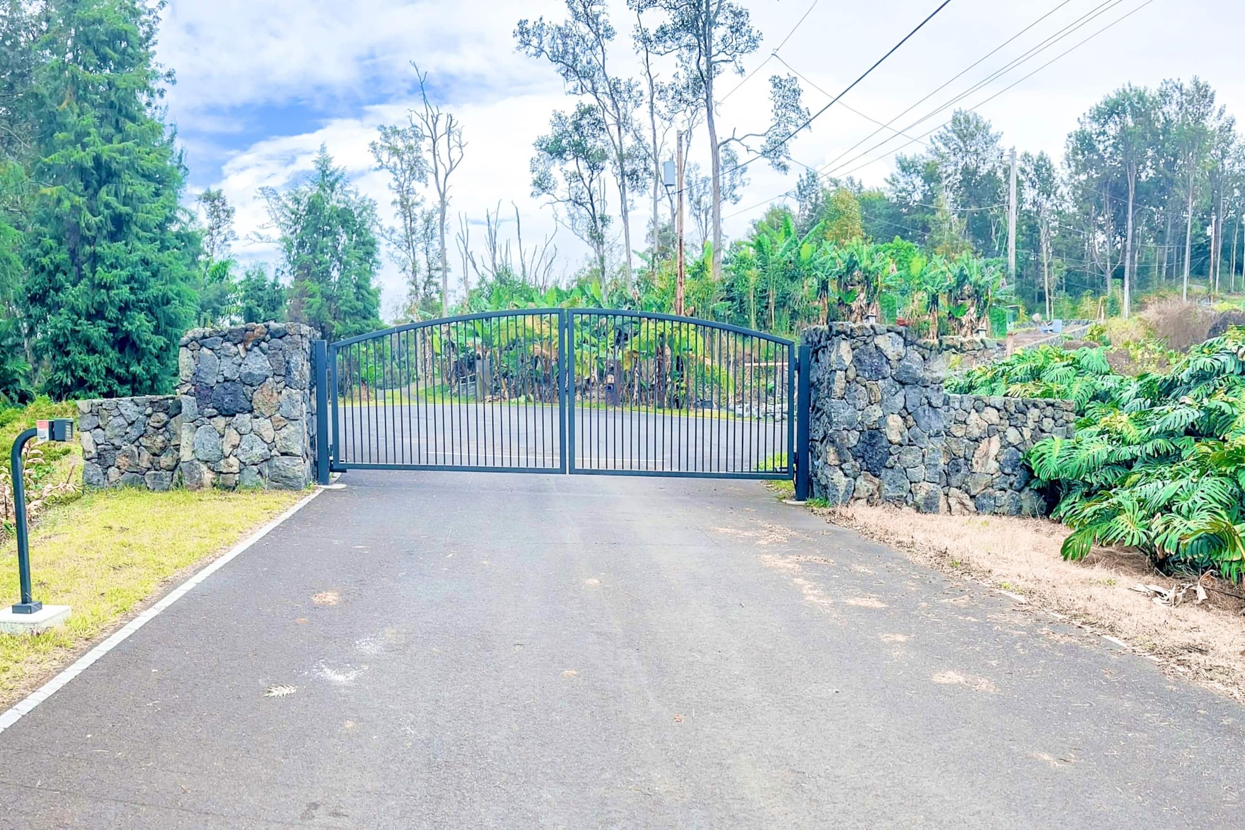 Home in Kailua-Kona · ★5.0 · 5 bedrooms · 10 beds · 5 baths - Image 38