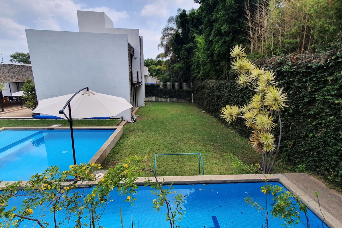 4BR House in Cuernavaca — 4 bedroom vacation rental in Cuernavaca