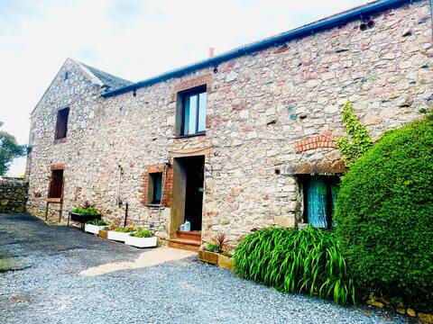 welcome to our Stunning spacious rooms