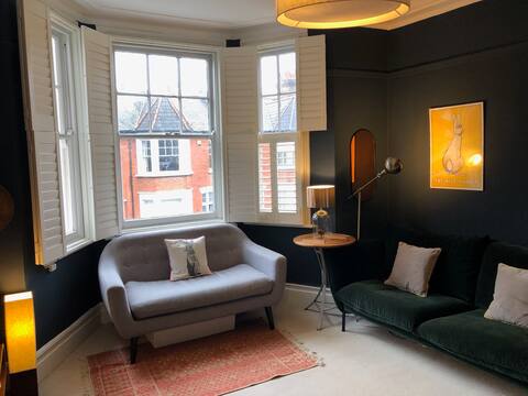 Lovely 3 Bedroom Central London Flat