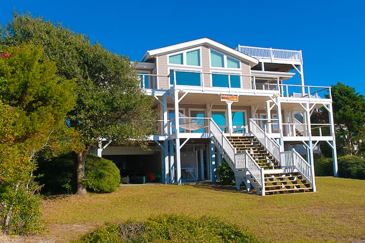 Janet & Mark managed Airbnb listing 1