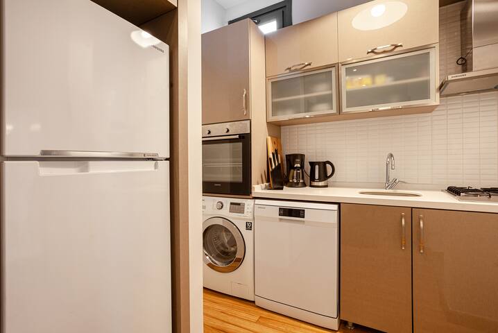 Sunny flat in iconic Galata, Ist gallery image 3