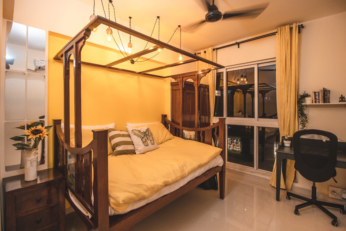 Spavaća soba za goste - krevet s četiri postera