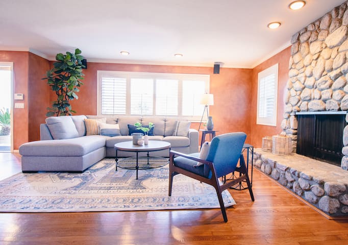 Central coastal home – Ocean views and pool