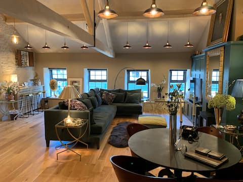 Stownes Luxury Adult only Apartment
