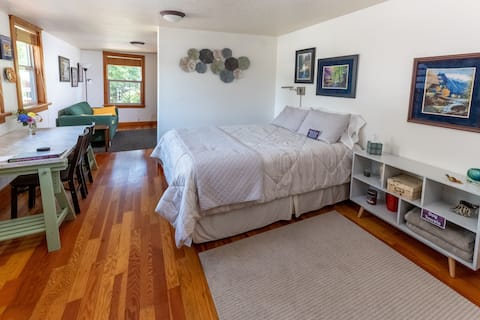 Rhododendron Retreat