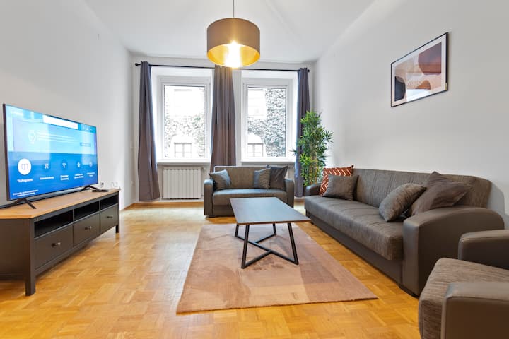 ※ Flatista Homes - Old Town ※ 6 Guests ※ 160 Sqm ※