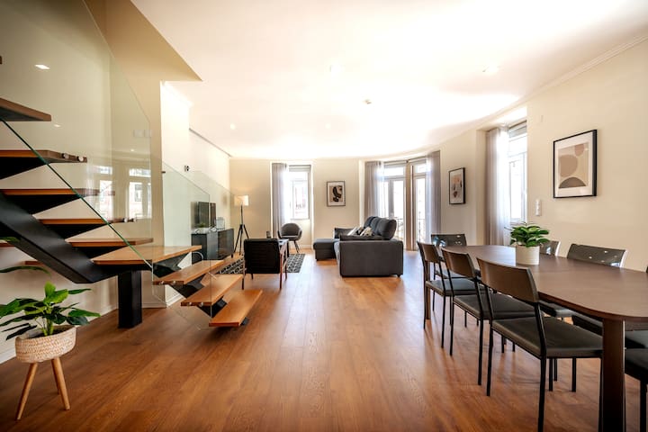 Romana 4D Luxury Penthouse