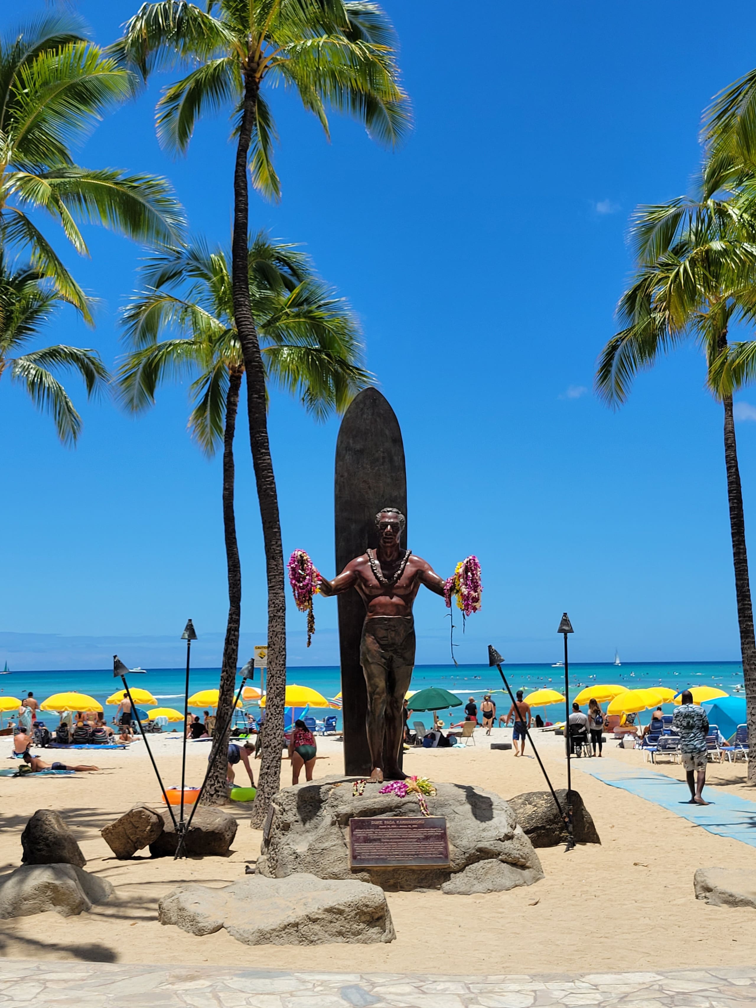Condo in Honolulu · ★4.81 · Studio · 1 bed · 1 private bath - Image 17