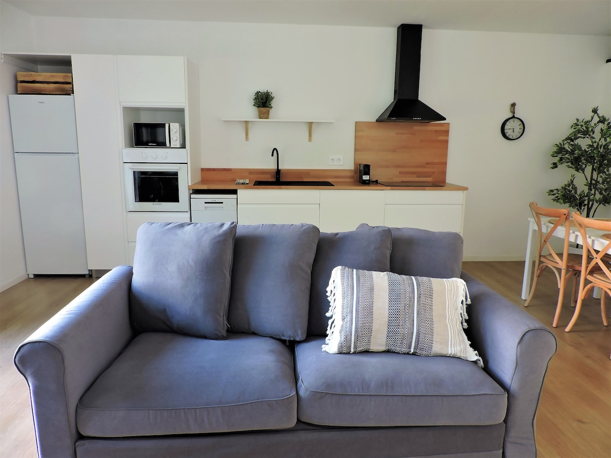 Listing image 9 at Apartament de Mas Cal Teixidor in Santa Pau