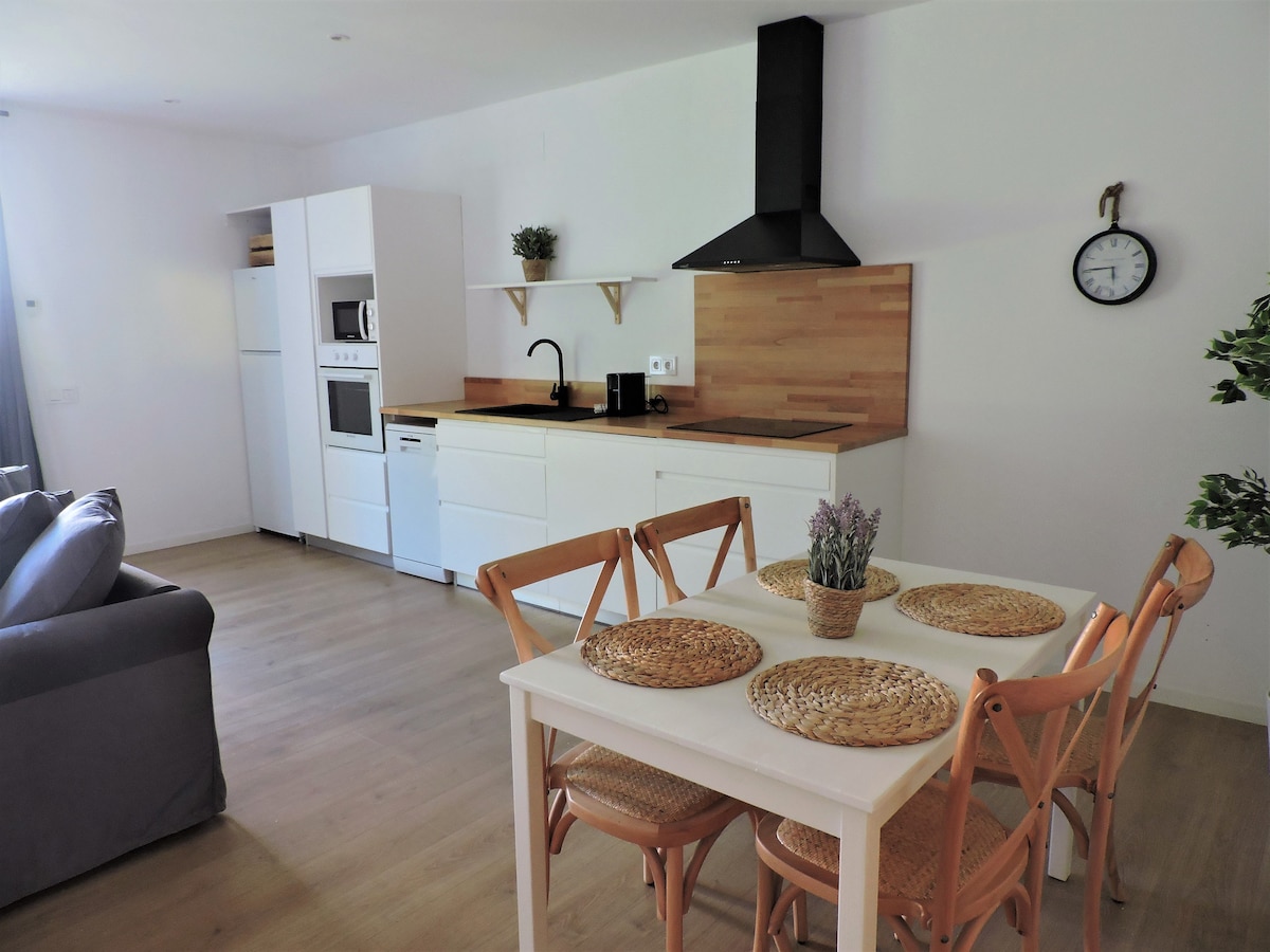 Listing image 7 at Apartament de Mas Cal Teixidor in Santa Pau