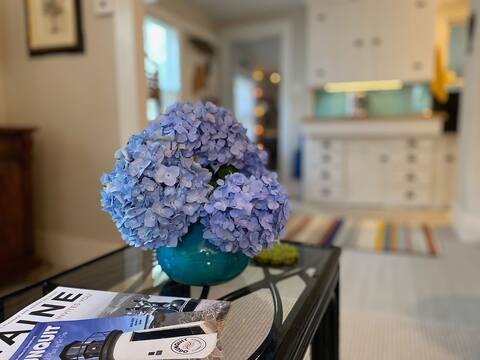 Charming 1860s era cottage with modern touches