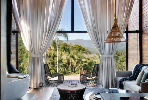 Cabin with hydromassage and mountain views
