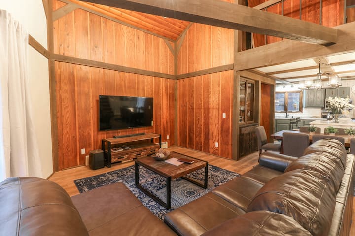 Lk Lodge W Pool Table & Water Toys - Close To Town - Minocqua, WI